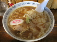 「ワンタンメン」@二葉 天沼店の写真