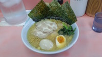 「ラーメン+チャーシュー+味付たまご」@濱壱家の写真