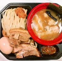 「「麺屋　一燈」 つけめん+豪華盛(500円)」@大つけ麺博2011の写真