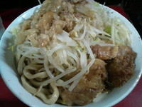 「たま小ラーメン やさい あぶら にんにく少し」@蓮爾 登戸店の写真