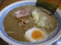 「塩ラーメン（煮干豚骨） 500円」@らーめん大吉の写真