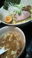 「醤油つけ麺700円+ウーロンハイ250円+水餃子(試食)」@麺屋 むぎのいえの写真
