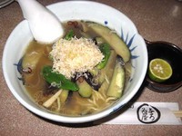 「秋なすとじゃこの塩らーめん　850円」@与ろゐ屋の写真