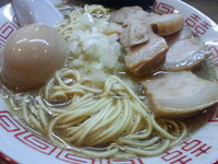 「煮干しソバ(夜限定)＋豚増し+味玉」@中華ソバ 伊吹の写真