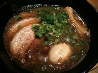 「得のせ魚介豚骨ラーメン・油少なめ（￥９００）」@麺や 幸村の写真