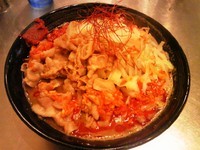 「紅ラーメン」@麺創研 紅 府中の写真