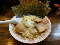 「煮干ソバ（夜の部限定）＋味玉  700＋100＝800円」@中華ソバ 伊吹の写真