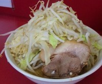 「小ラーメン（ブタ2枚） 700円」@ラーメン二郎 小岩店の写真