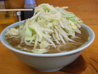 「ラーメン+ヤサイ+ニンニク」@ラーメン二郎 新橋店の写真