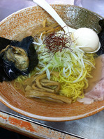 「塩ラーメン（カキづくし！！）」@覆麺 智の写真