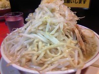 「ラーメン (ニンニク、ヤサイ、アブラ) 550円」@ダントツラーメン 高松一番店の写真