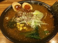 「白味噌ラーメン全部のせ」@やまがたらーめん きたもと屋の写真