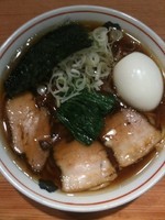 「中華そば＋ゆで卵」@井関屋の写真