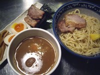「トロフルつけ麺キング(並盛り)、1050円」@池麺 KINGKONGの写真