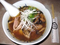 「牡蛎らーめん　900円」@与ろゐ屋の写真