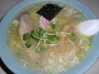 「鶏白湯ラーメン　７５０円」@成田屋の写真