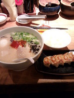 「赤丸ランチ850円＋替え玉無料＋たまご無料」@博多一風堂 上野広小路店の写真