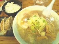 「醤油らーめんランチセット＋￥150」@こってりらーめん なりたけ 本八幡店の写真