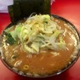 ラーメン中盛り760円+野菜70円