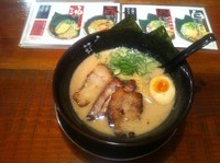 「白らあめん　あぶりちゃーしゅー」@麺家りょうま本堂の写真