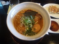 「鶏白湯正油らー麺 ＋味玉」@らー麺  彩羅の写真