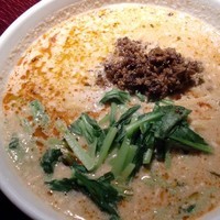 「まろやか担々麺」@過門香 銀座店の写真