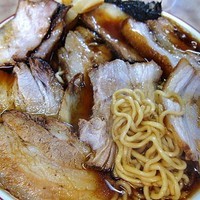 「チャーシューメン　700円」@梅乃家の写真