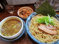 「カレーつけ麺大盛り800円、乱切りチャーシュー100円」@中華そば 旋の写真