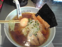 「中華ソバ＋玉子サービス」@ソラノイロ ARTISAN NOODLESの写真