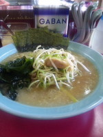 「ネギラーメン　７４０円」@ラーメンショップ 大師店の写真