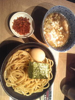 「辛つけめん＋味玉（￥900+100）」@仁鍛 クロスガーデン川崎店の写真