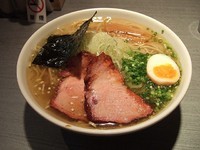 「煮干蕎麦（塩）730円　　大盛100円　大蒜辛肉飯 130円」@喜乃壺の写真