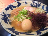「塩ラーメン800円+味玉150円」@らーめん 神田 磯野の写真