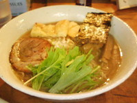 「中華そば大盛り（600円）　大盛りはサービス」@中華そば とんびの写真