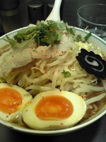 「ラーメン小￥650＋味玉￥100」@らーめん 七琉門の写真