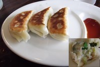 「餃子3個 300円」@青竹手打ちラーメン 麺屋ばくの写真