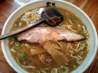 「らあ麺+大盛(580+150円)」@麺 髙はしの写真