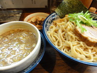 「カレーつけ麺大盛￥800乱切りチャーシュー￥100」@中華そば 旋の写真