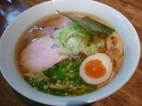 「鰮鶏醤油（700円）+肉一枚（100円）」@喜元門 つくば研究学園店の写真