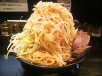 「ラーメン小」@麺屋鬼瓦の写真