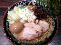 「燕三条系ラーメン+トッピング3品(680+300円)」@丸め～背脂煮干～の写真