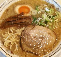「味噌らーめん750円麺硬め、替玉無料（九州麺）」@環七ラーメン てらっちょの写真