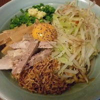 「まぜそば」@横浜家系ラーメン 二代目 肉そば家の写真