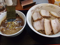 「つけちゃーしゅーそば大盛(1180円)」@市川ウズマサの写真