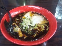 「黒・らーめん」@麺家いろは 海老名ビナウォーク店の写真