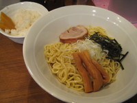 「油そば（大・380g）680円＋ごはん100円」@油そば専門店 油やの写真