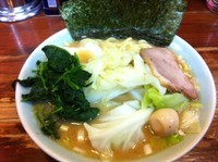 「ラーメン醤油＋キャベツ（680円＋50円）」@壱六家 大森店の写真