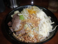 「小ラーメン・汁なし（７５０円）粉チーズ（１００円）」@ラーメン二郎 めじろ台法政大学前店の写真