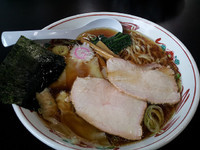 「ワンタン麺」@とら食堂 松戸分店の写真