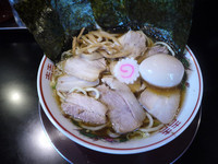 「特製肉煮干そば　830円」@肉煮干し中華そば さいころの写真